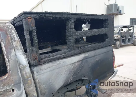 2000 Nissan Frontier Se-V6/Xe-V6 из США, поврежденный, VIN 1N6ED27T6YC348947